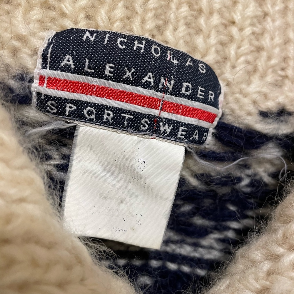Nicholas Alexander Wool - Picture 3 of 3